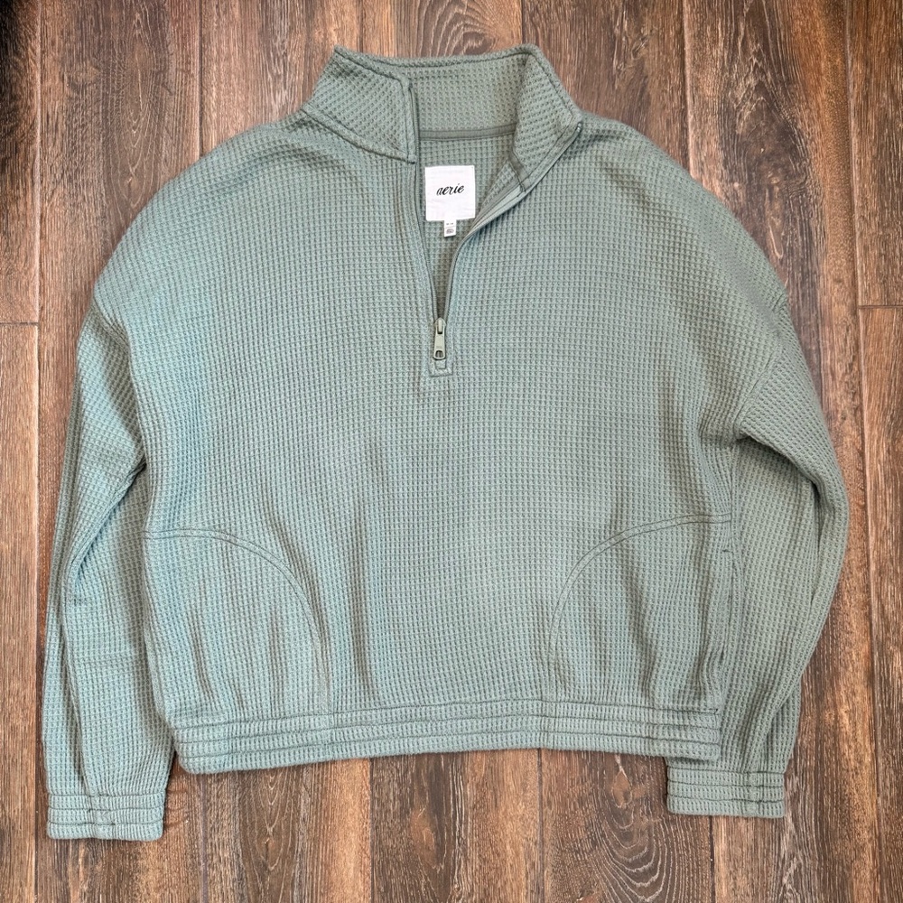 Aerie Women’s Waffle Quarter Zip Sweatshirt Green Size Medium Pullover Mock Neck